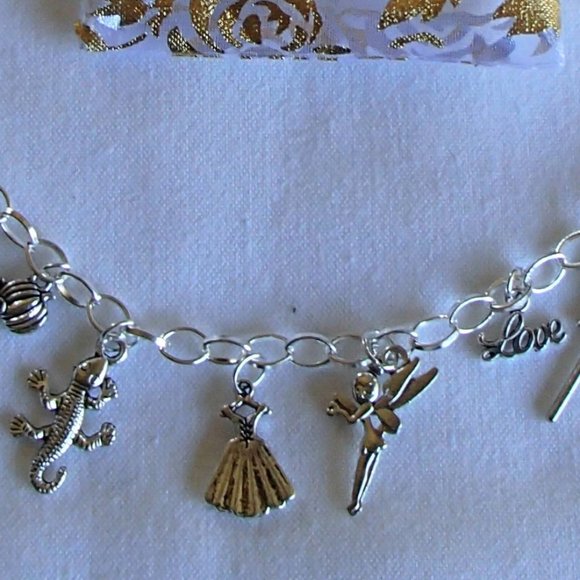 Cinderella Fairy Tale Theme Charm Bracelet Handcrafted + Organza Roses Gift Bag - Picture 9 of 11